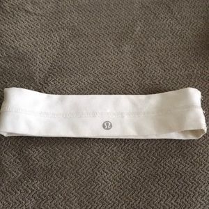 White lululemon headband